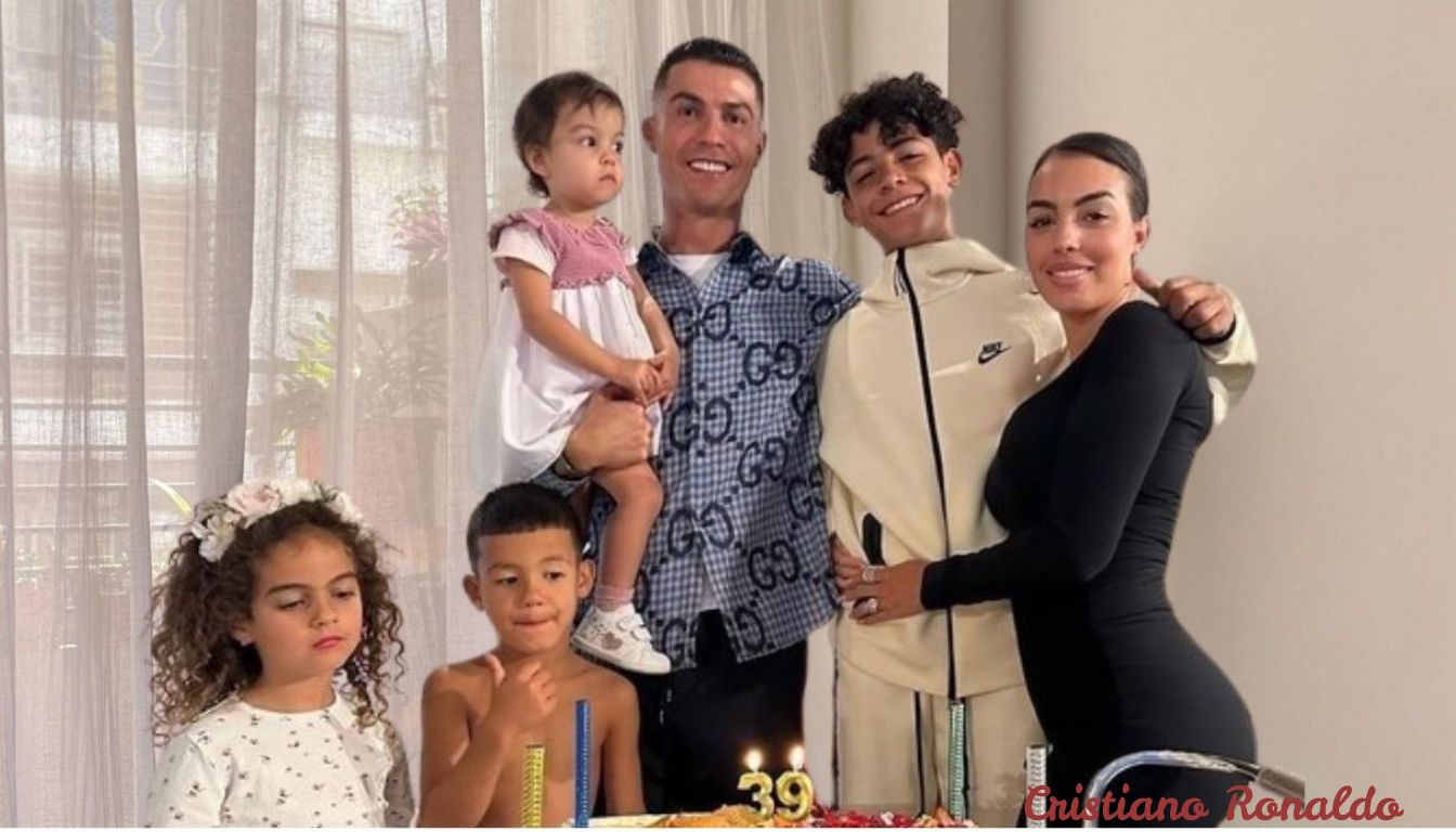 Cristiano Ronaldo with Family